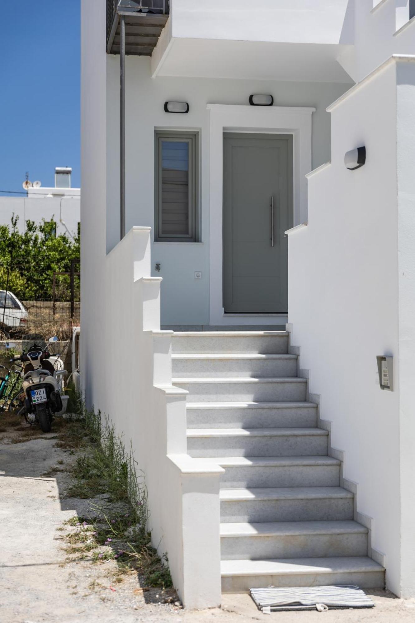 George'S Apartments Naxos City Bagian luar foto